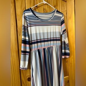 Women’s 3/4th Sleeve Maxi Dress